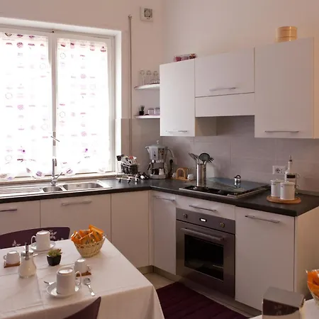 Дом отдыха Petali *