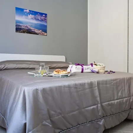 Petali بيت للعطل